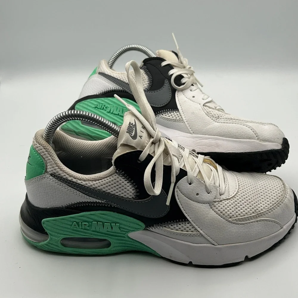Nike Air Max Excee Sneakers Womens 8 White Green Low Top Running Shoes
